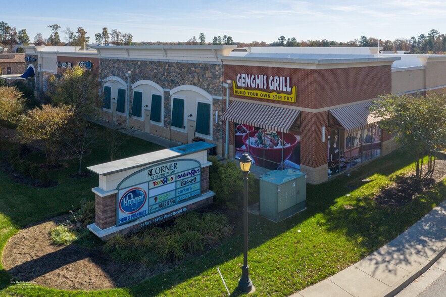 11801 W Broad St, Richmond, VA à louer - Photo du bâtiment - Image 2 de 5