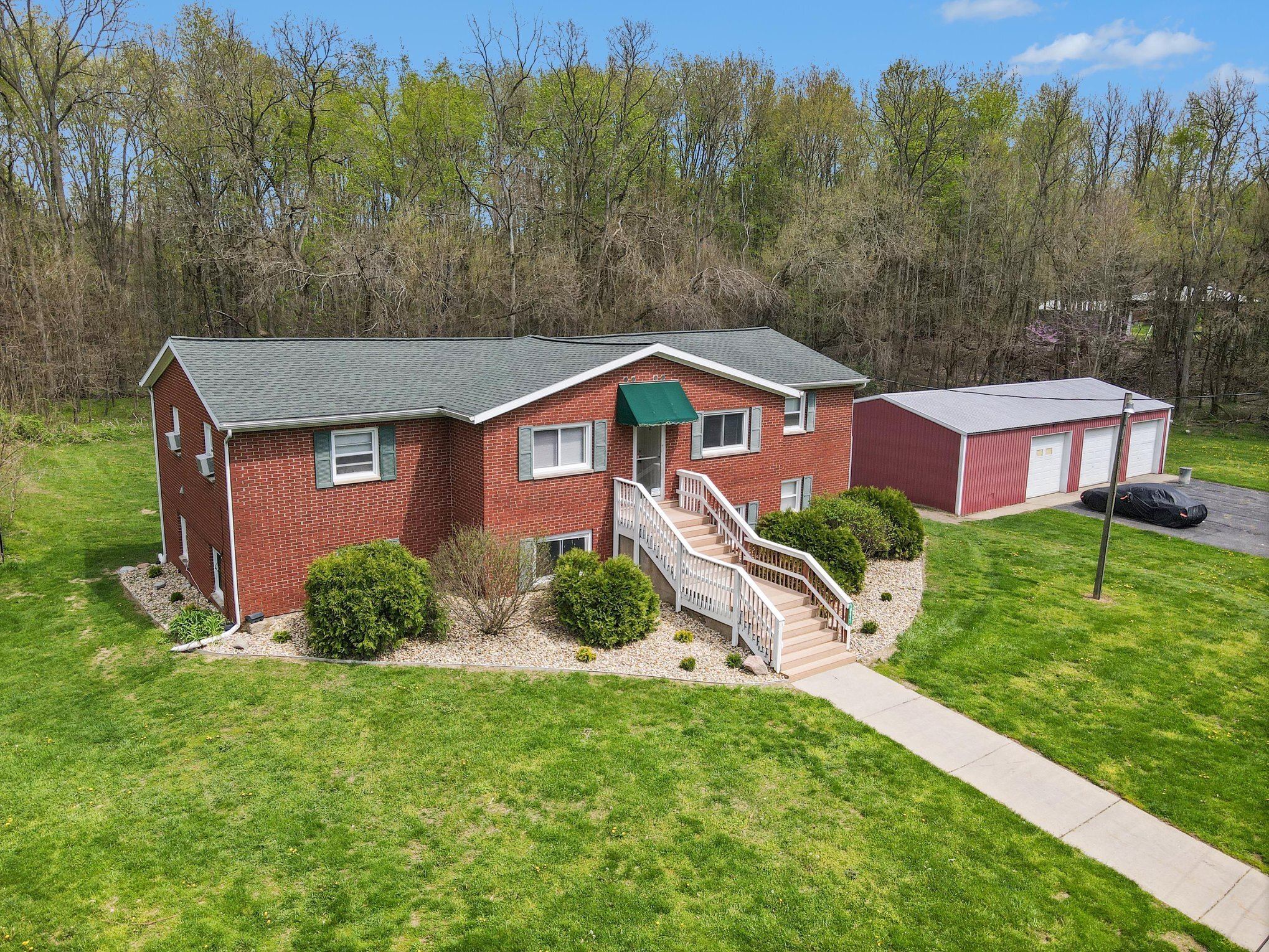 10477 Sprinkle Rd, Vicksburg, MI à vendre Photo du bâtiment- Image 1 de 4