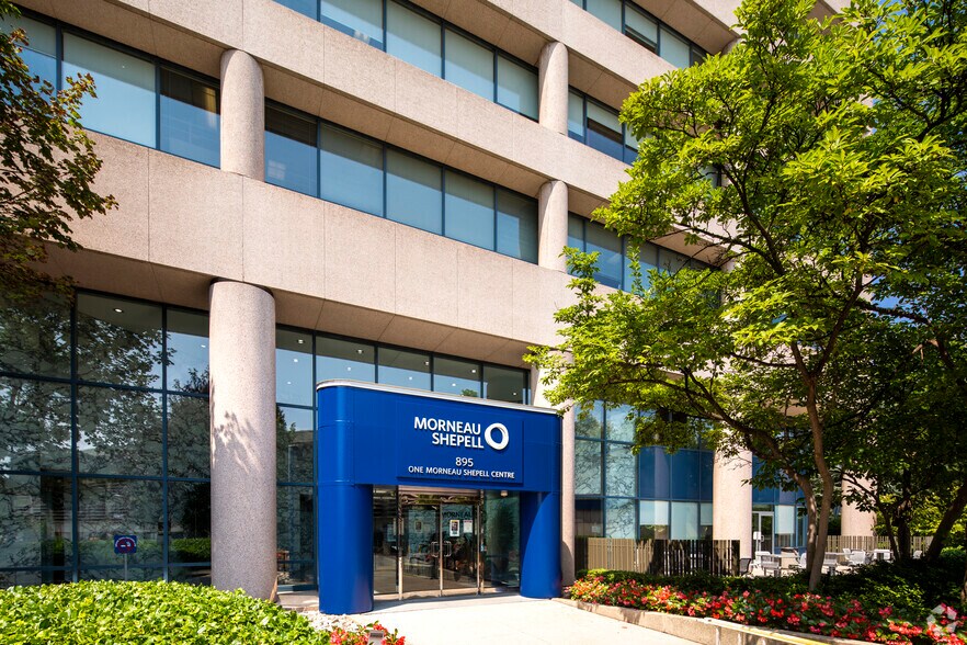 895 Don Mills Rd, Toronto, ON à louer - Photo du bâtiment - Image 3 de 10