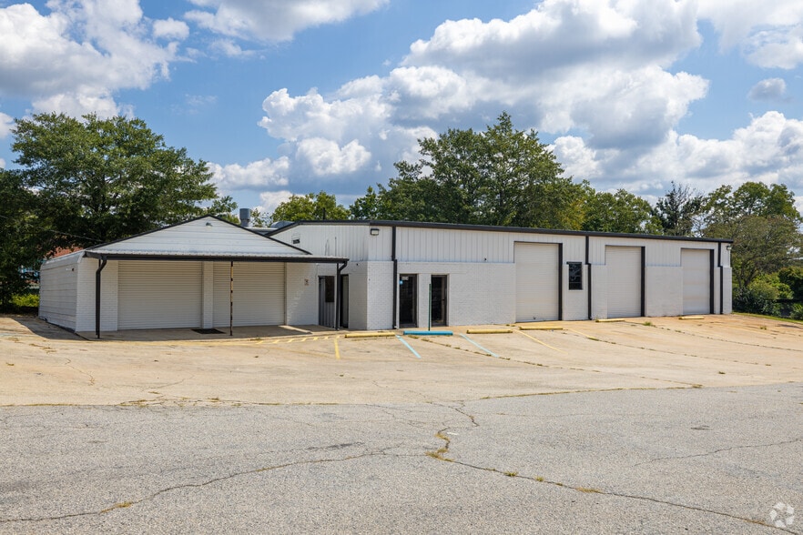 6424 Church St, Douglasville, GA for sale - Primary Photo - Image 1 of 11