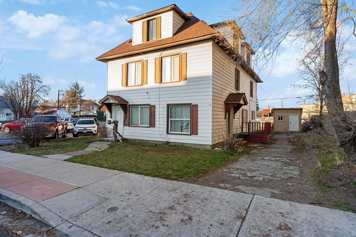 3011 E Queen Ave, Spokane, WA for sale - Primary Photo - Image 1 of 21