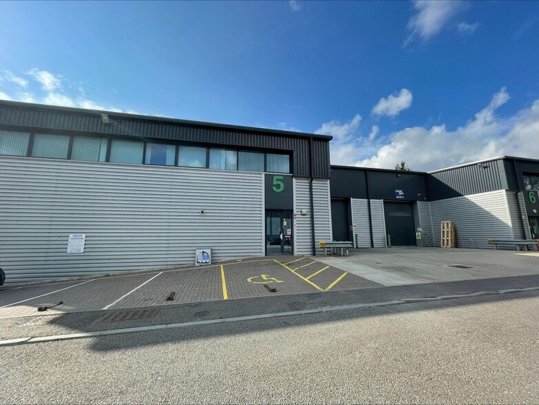 Faraday Way, Orpington for lease - Building Photo - Image 2 of 4