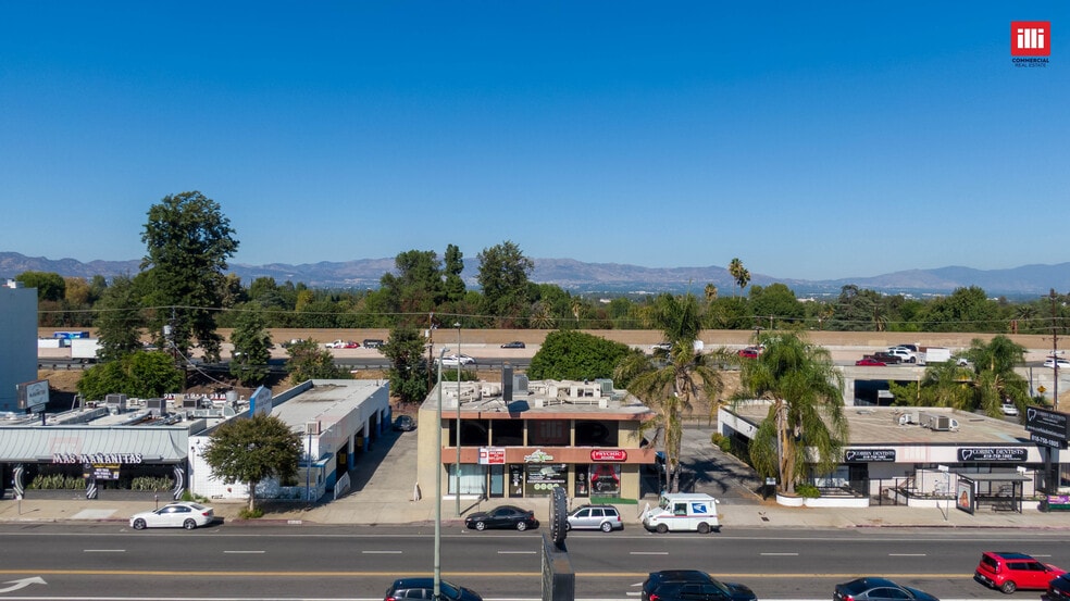 19709 Ventura Blvd, Woodland Hills, CA for sale - Building Photo - Image 3 of 9