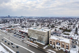 1435 Boul Saint-Martin O, Laval, QC - AÉRIEN  Vue de la carte