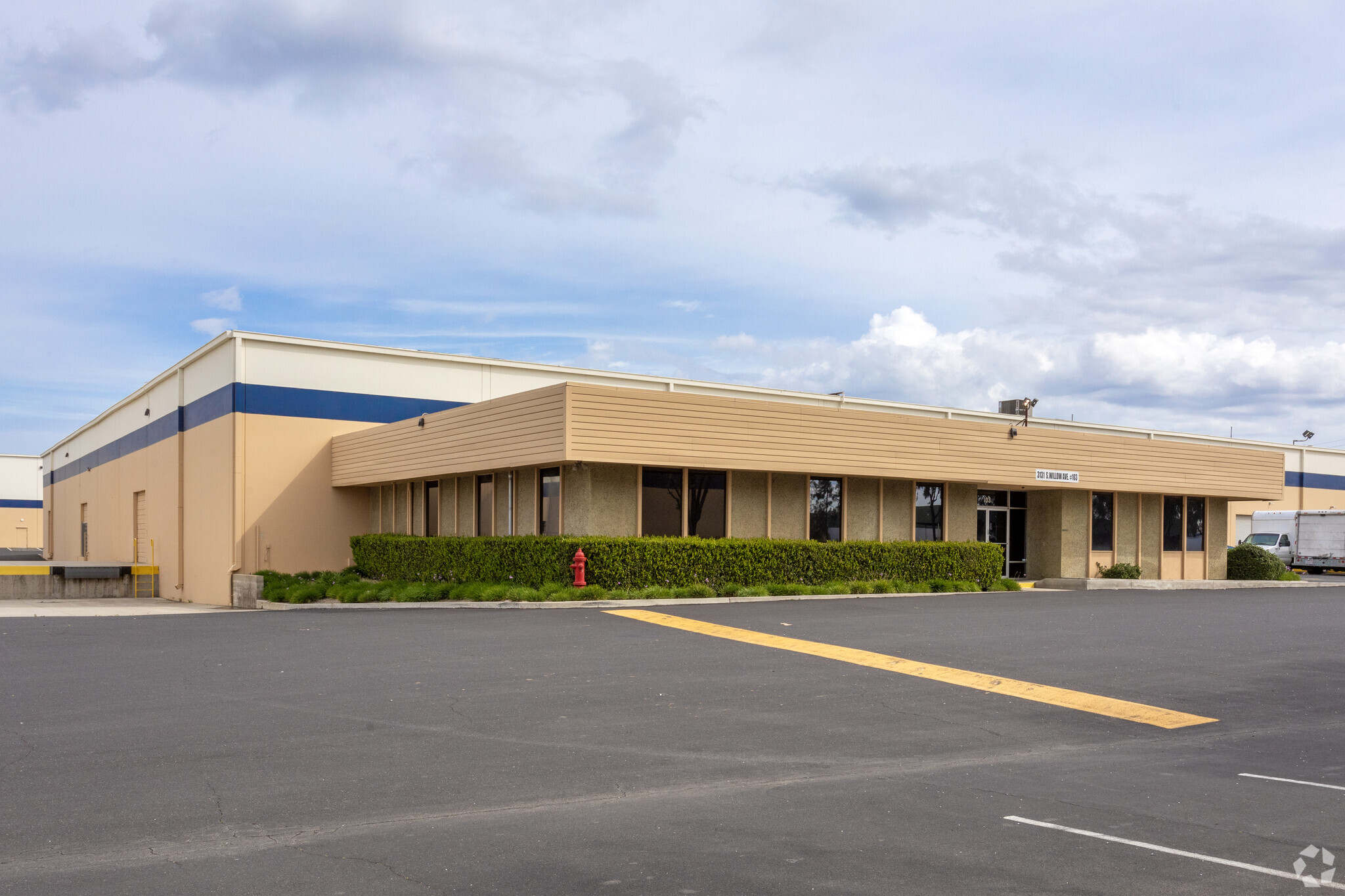 3131 S Willow Ave, Fresno, CA for lease Building Photo- Image 1 of 6