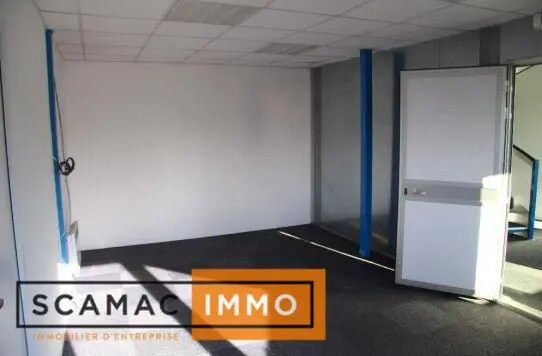Industrial in Marcoussis for lease - Interior Photo - Image 2 of 7