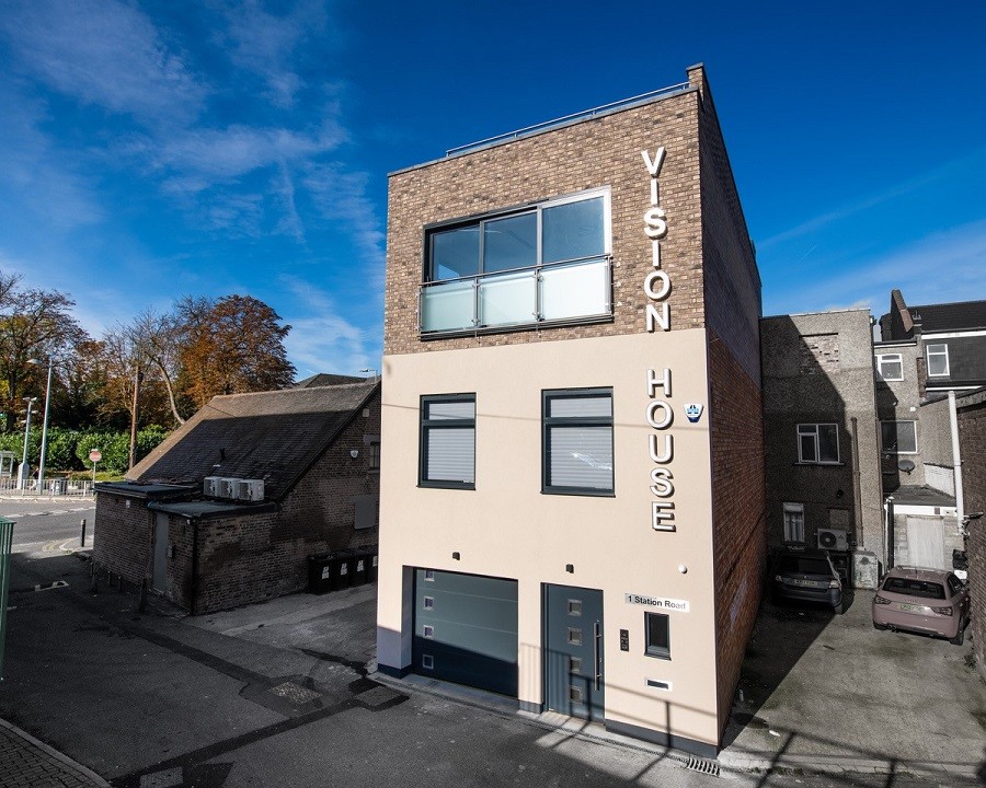 Station Rd, Borehamwood for lease Building Photo- Image 1 of 5