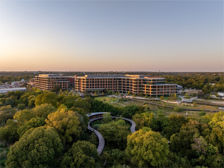 1017 Springdale Rd, Austin, TX for lease - Building Photo - Image 2 of 44