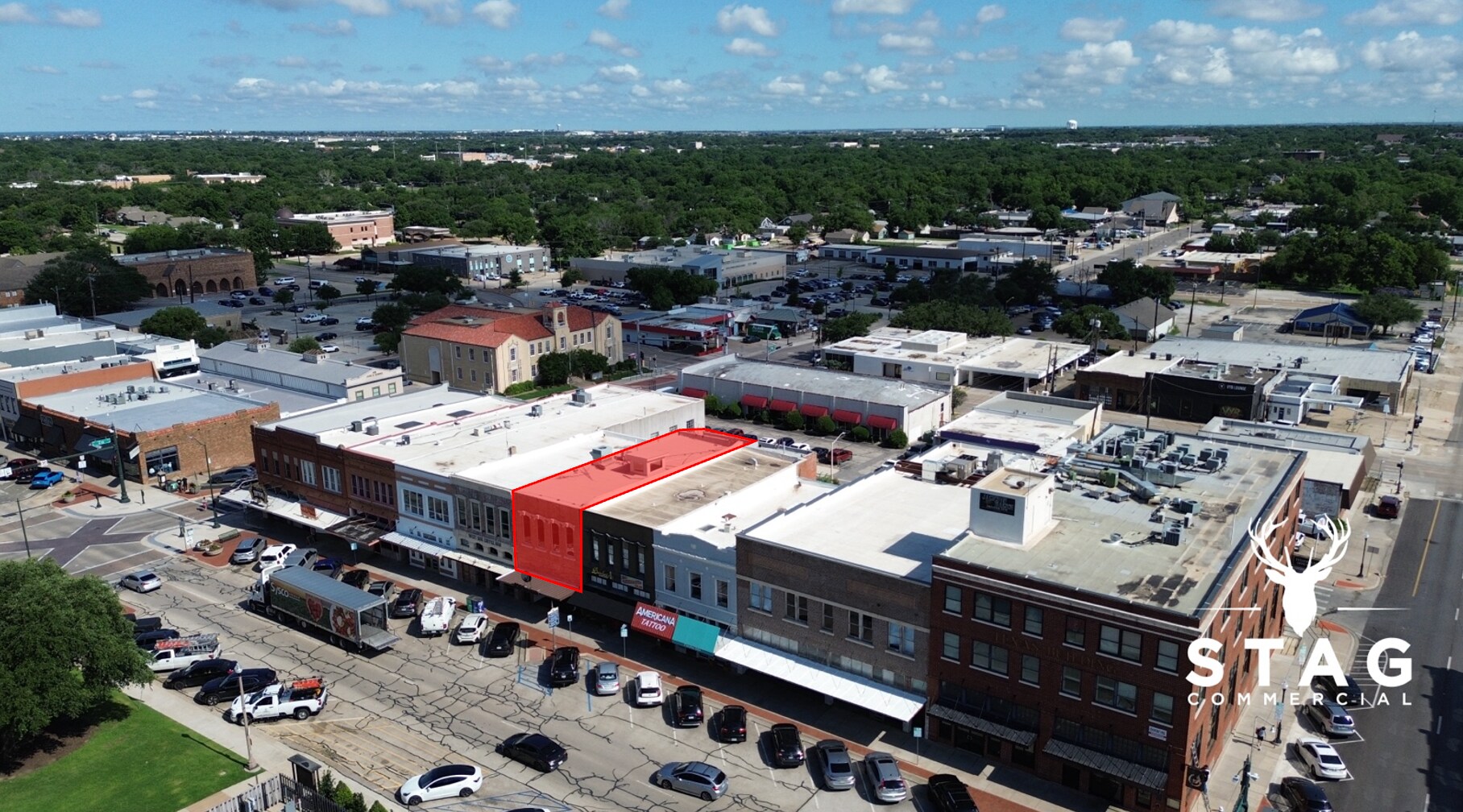 112 W Oak St, Denton, TX à vendre Photo du bâtiment- Image 1 de 1