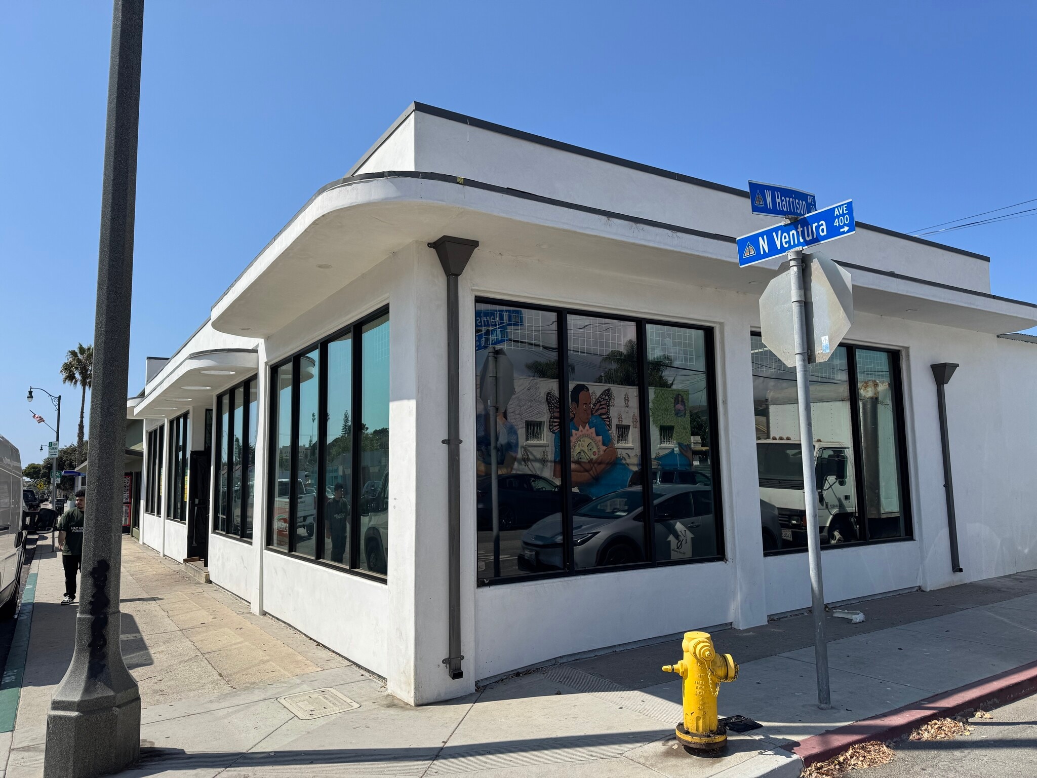 363-397 N Ventura Ave, Ventura, CA for lease Primary Photo- Image 1 of 14