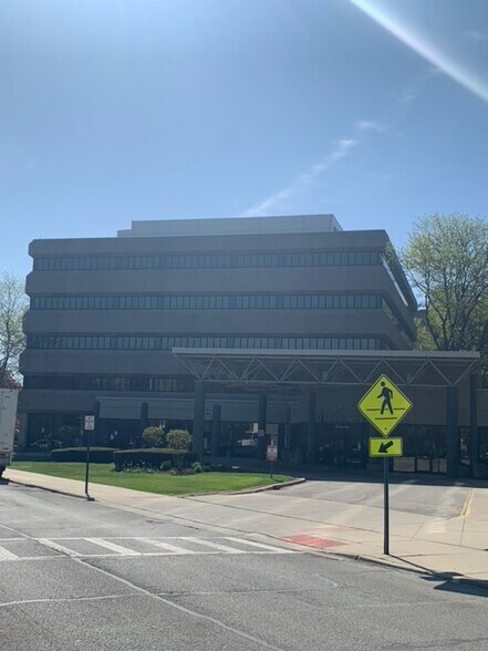 800 Austin St, Evanston, IL à louer - Photo du bâtiment - Image 2 de 4