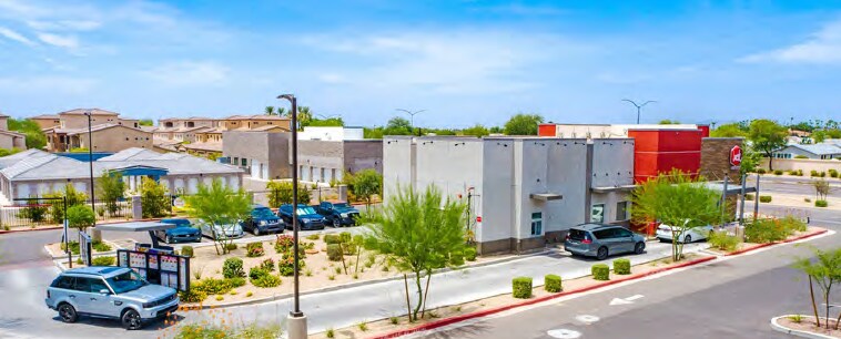 9113 E Guadalupe Rd, Mesa, AZ à vendre - Photo du bâtiment - Image 2 de 8