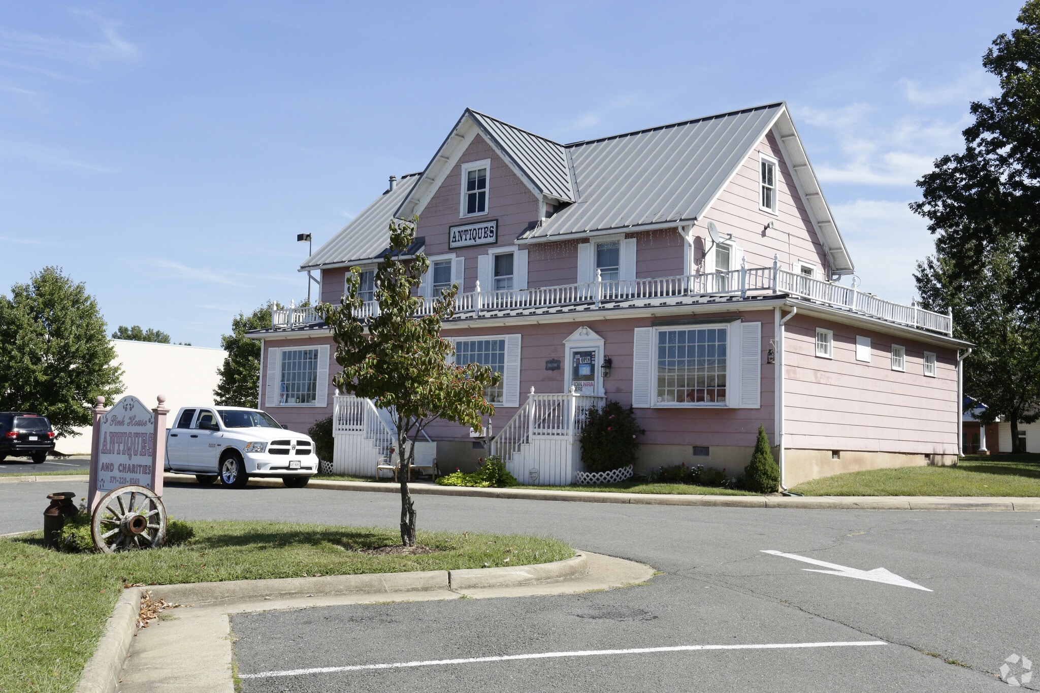 9201 Prescott Ave, Manassas, VA à vendre Photo principale- Image 1 de 21