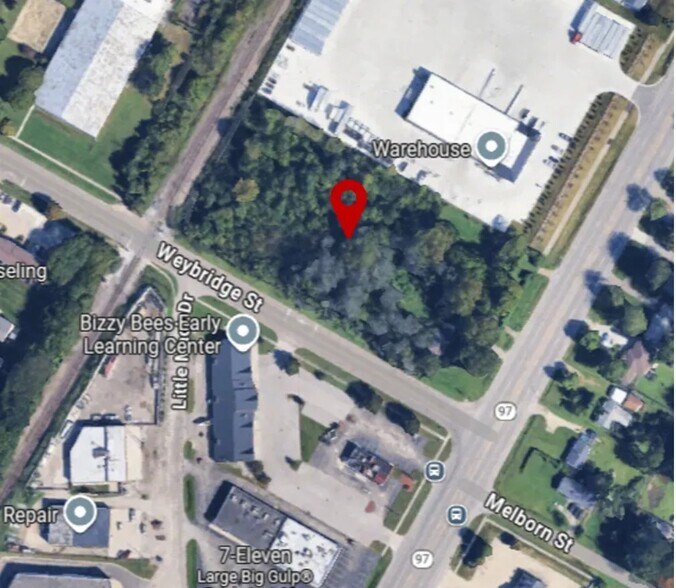 37341-37361 Groesbeck Hwy, Clinton Township, MI à vendre - Aérien - Image 2 de 3