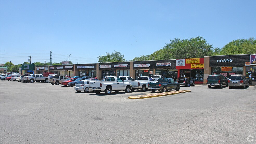 6538 S Congress Ave, Austin, TX à louer - Photo du bâtiment - Image 3 de 4