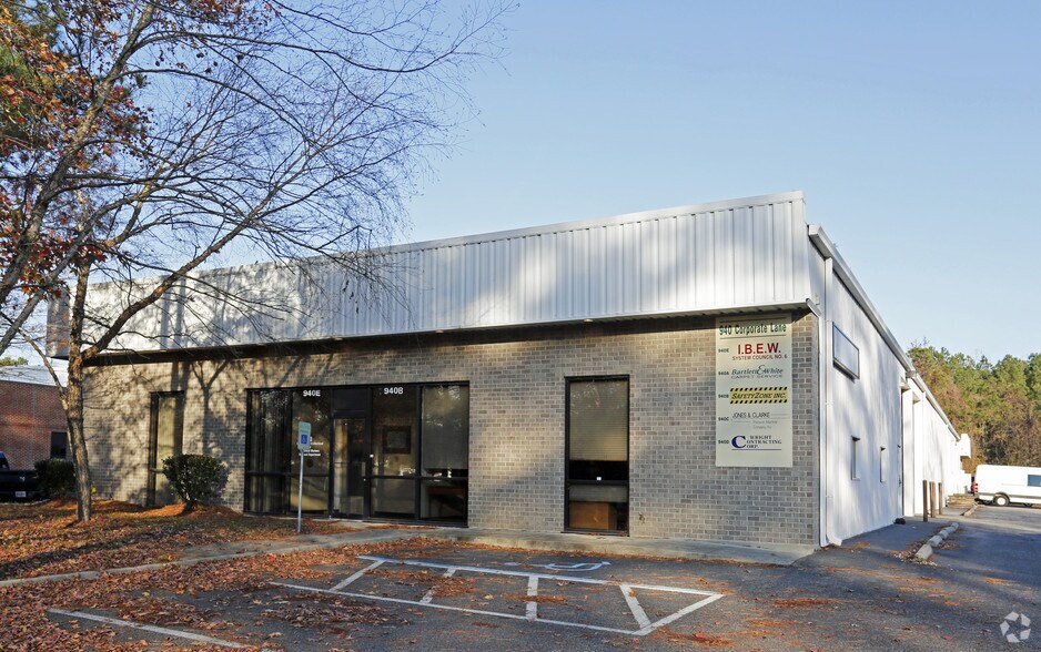 940 Corporate Ln, Chesapeake, VA for lease - Primary Photo - Image 1 of 3