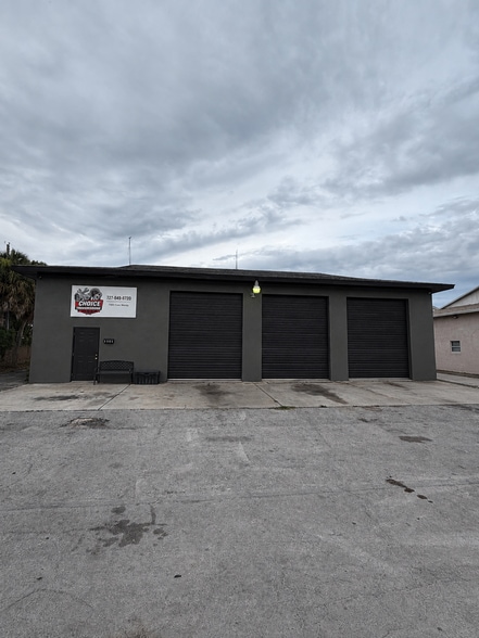 7805 Clark Moody Blvd, Port Richey, FL for sale - Building Photo - Image 2 of 3
