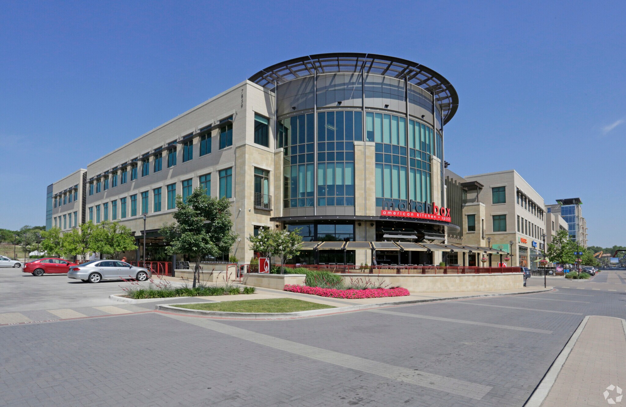 7859 Walnut Hill Ln, Dallas, TX à louer Photo du bâtiment- Image 1 de 9