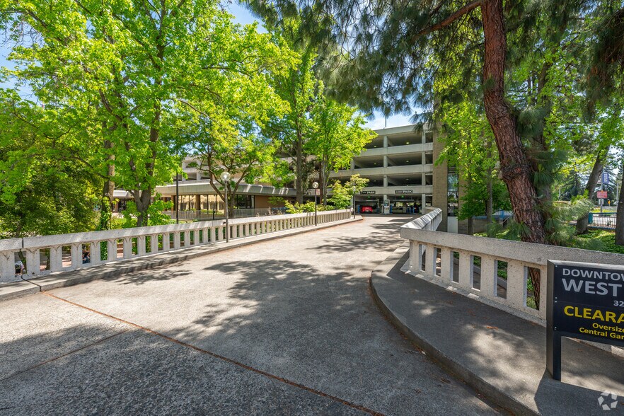 577 L St, Sacramento, CA à louer - Photo du bâtiment - Image 2 de 6