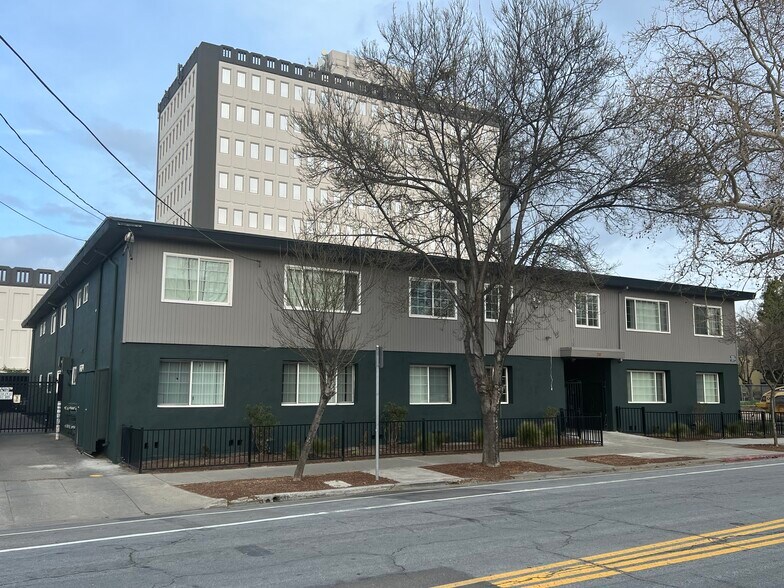30 N 13th St, San Jose, CA à vendre - Photo du bâtiment - Image 1 de 2