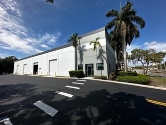 Plus de détails pour 4935 Park Ridge Blvd, Boynton Beach, FL - Industriel à louer