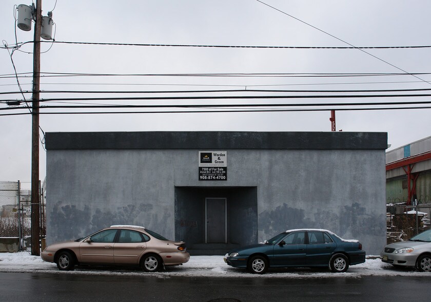 286-298 Coit St, Irvington, NJ à louer - Photo du bâtiment - Image 2 de 4