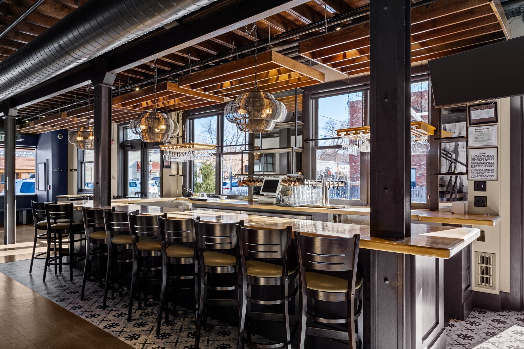 121 E 2nd Ave, Niwot, CO à vendre Photo intérieure- Image 1 de 1