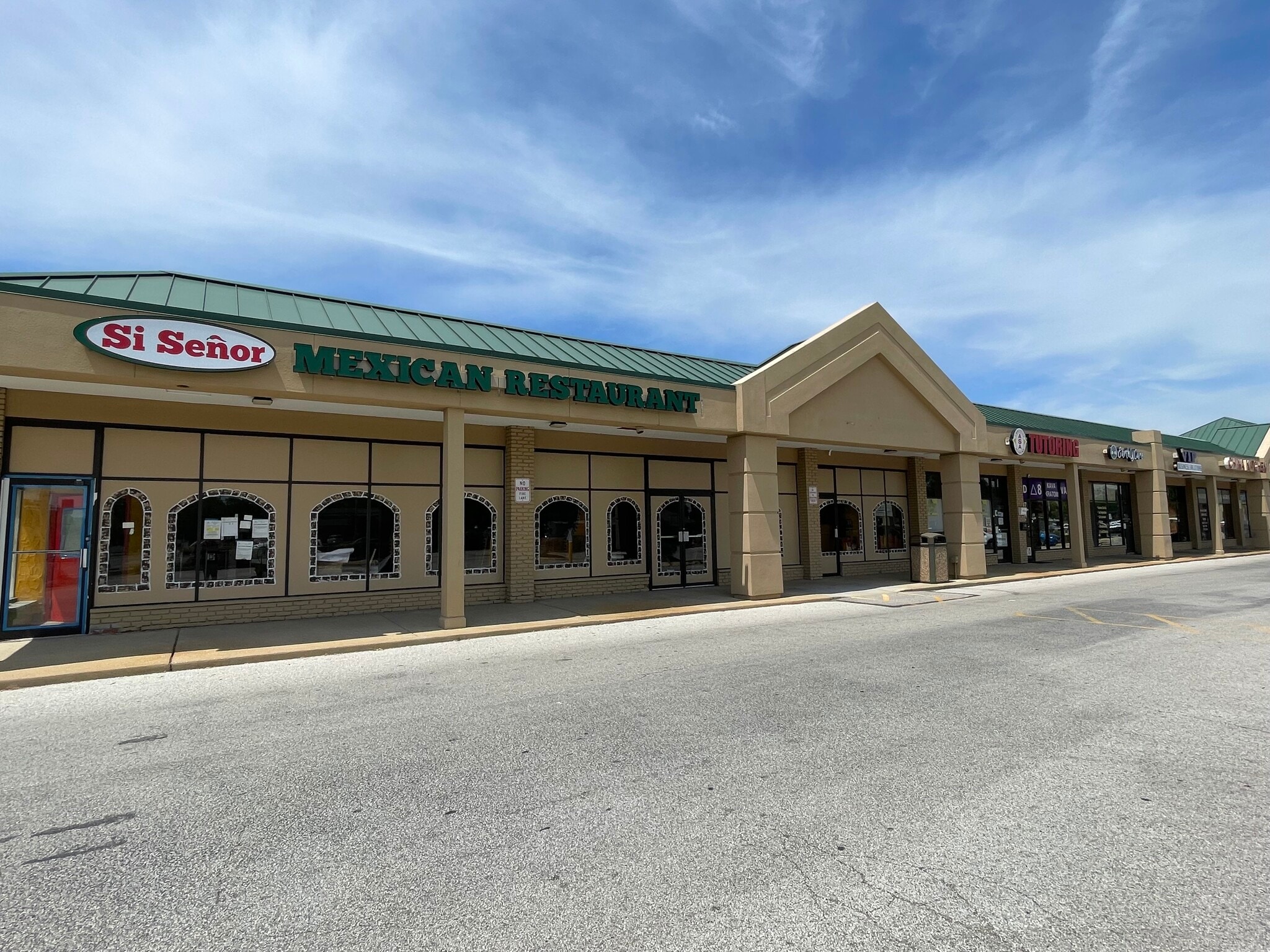 7401-7533 N Lindbergh Blvd, Hazelwood, MO for lease Primary Photo- Image 1 of 5