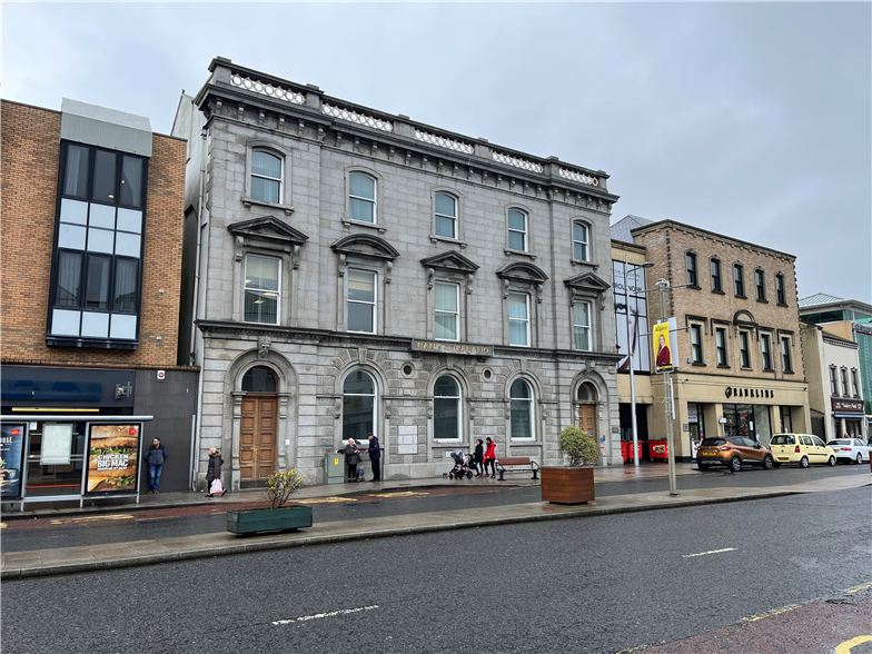 43 High St, Craigavon for lease - Building Photo - Image 1 of 2