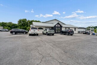 Plus de détails pour 200 High Point Dr, Johnson City, TN - Bureau/Médical, Bureau/Commerce de détail à louer