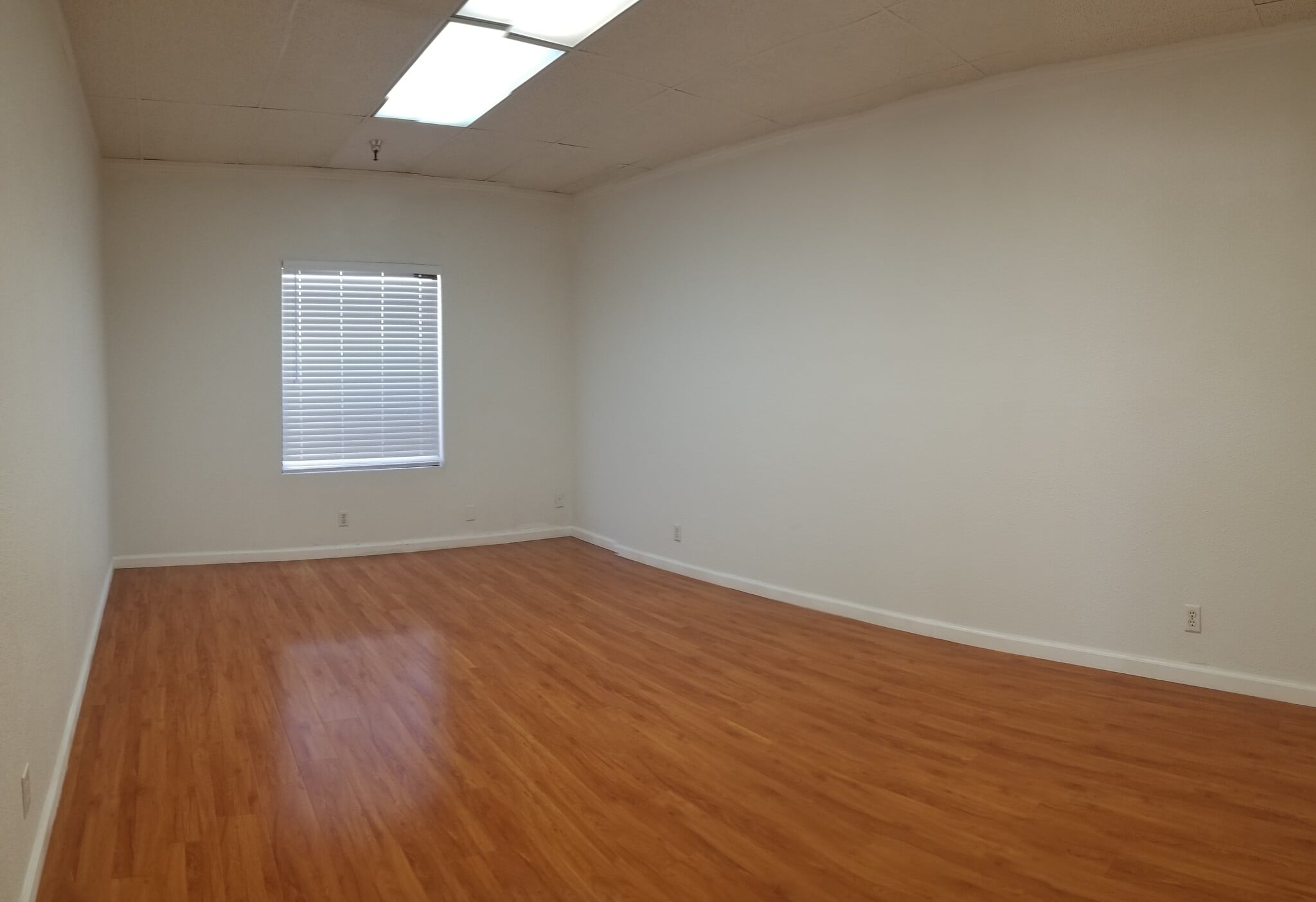 3650 S Eastern Ave, Las Vegas, NV for lease Interior Photo- Image 1 of 3