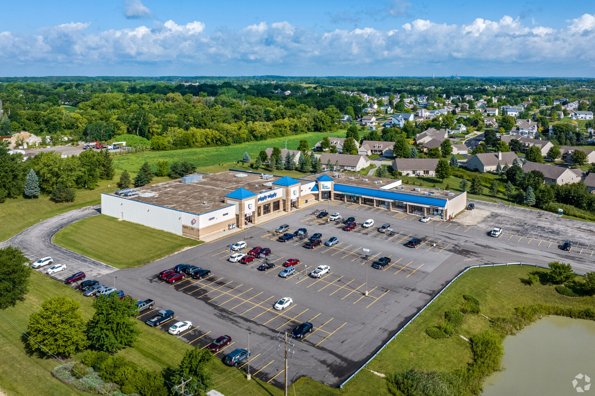 4310-4410 67th Dr, Union Grove, WI for sale Building Photo- Image 1 of 1