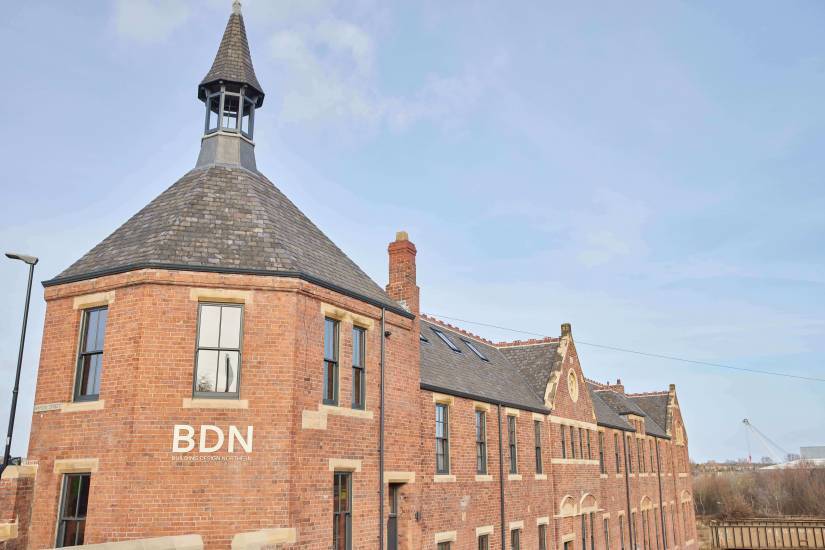 Simpson St, Sunderland à louer - Photo du bâtiment - Image 2 de 2