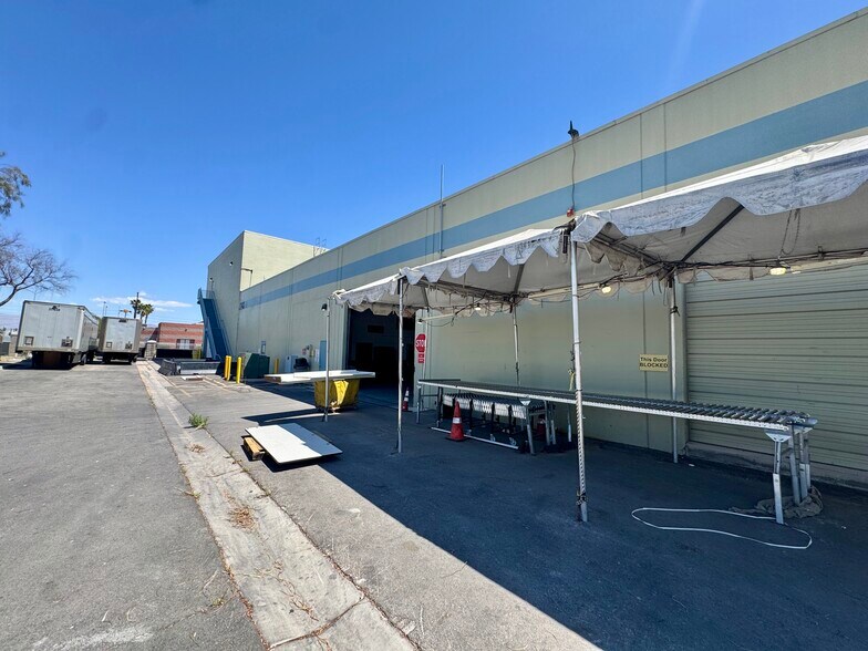 740 N Martin Luther King Blvd, Las Vegas, NV à vendre - Photo du bâtiment - Image 3 de 5