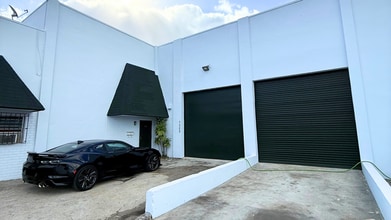 7460-7580 NW 82nd St, Medley, FL for lease Building Photo- Image 2 of 20