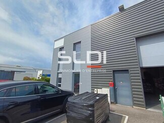 Plus de détails pour 15 Rue De L'Avenir, Genas - Local d'activités à louer