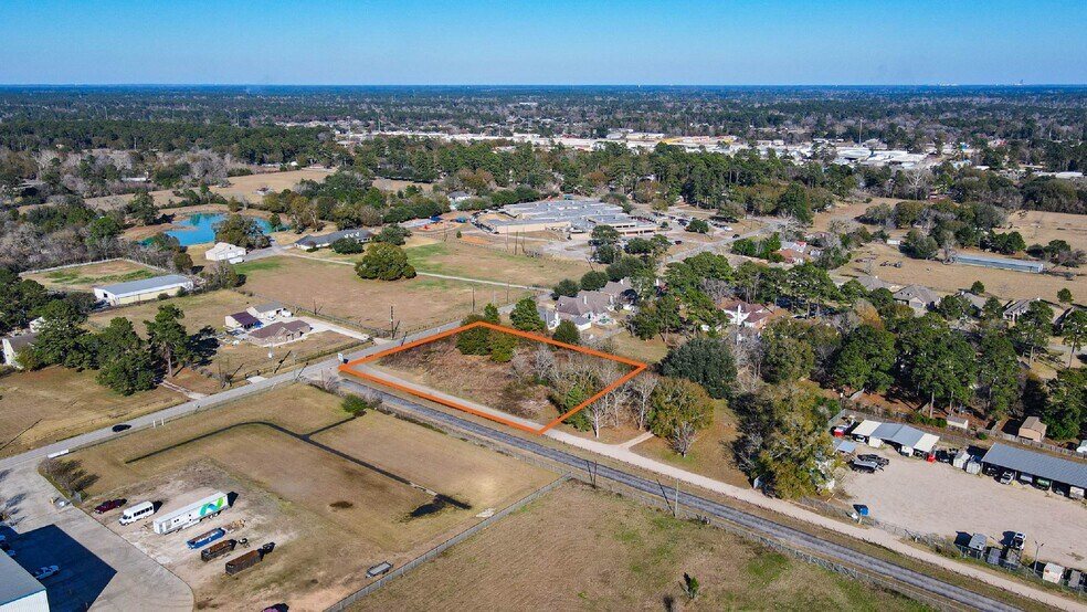 27102 Decker Prairie-Rosehill Road, Magnolia, TX à louer - Photo du bâtiment - Image 2 de 10