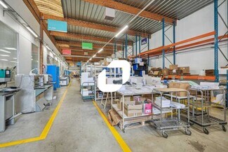 Plus de détails pour Plusieurs types d'espaces à louer