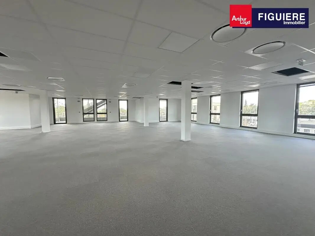 230 Rue Frédéric Joliot Curie, Aix-en-Provence, BDR 13100 -  -  - Interior Photo - Image 1 of 3