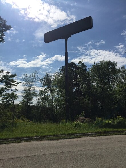 0 Park Pl, Green Bay, WI for lease - Building Photo - Image 2 of 2