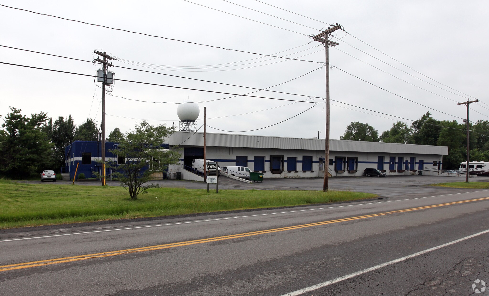 61 Aero Dr, Cheektowaga, NY for sale Primary Photo- Image 1 of 1