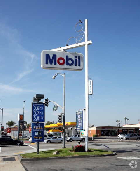 1004 N Hacienda Blvd, La Puente, CA for lease - Building Photo - Image 2 of 3