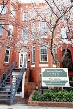 1712 N St NW, Washington, DC for lease Interior Photo- Image 2 of 7