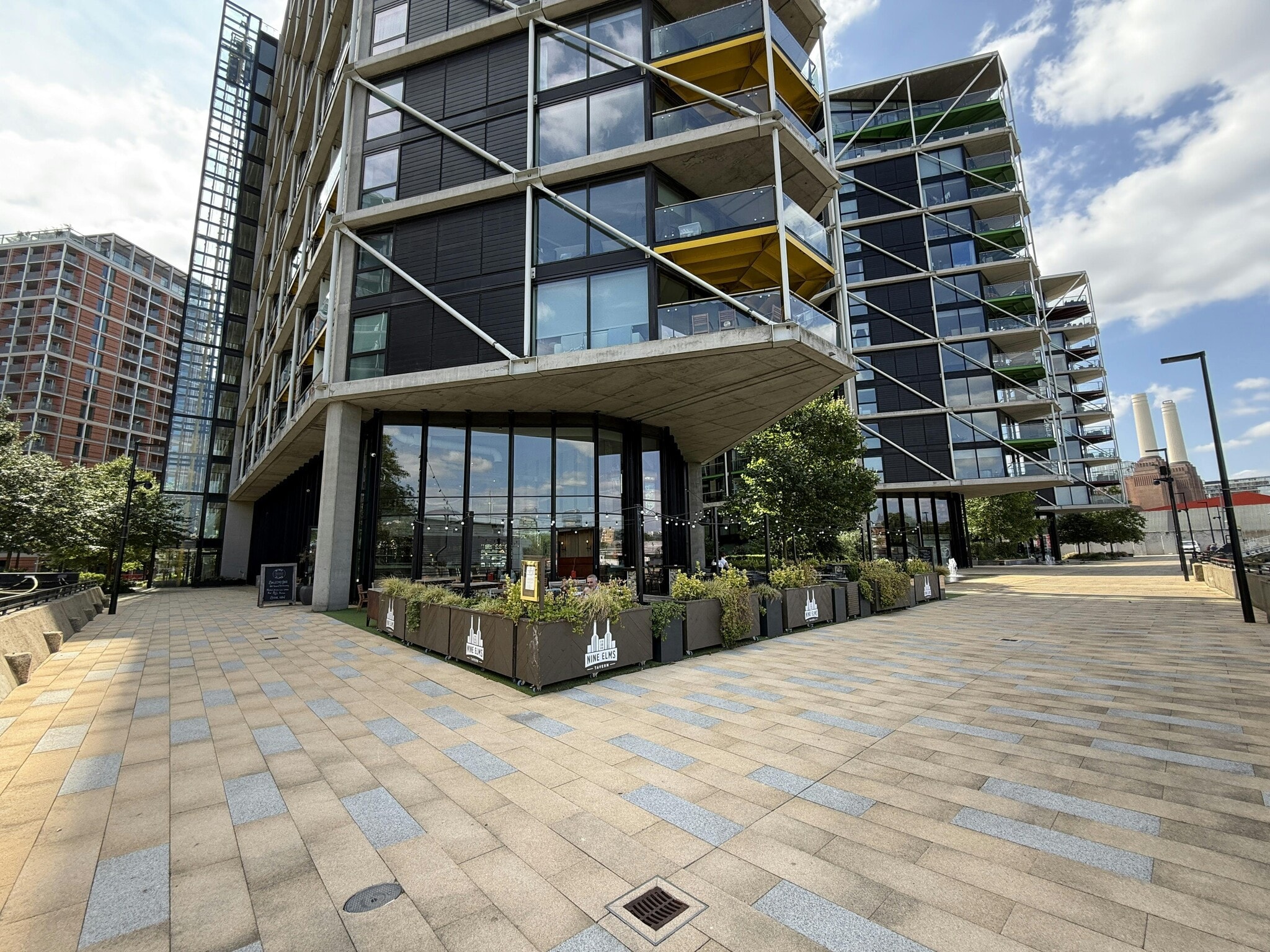 Nine Elms Ln, London for sale Primary Photo- Image 1 of 12