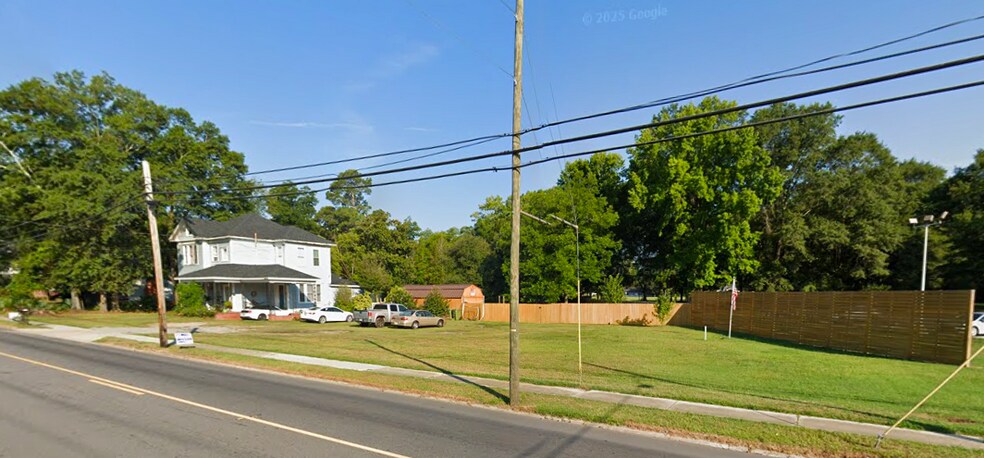 222 S Main St, Bishopville, SC à vendre - Photo du bâtiment - Image 3 de 5
