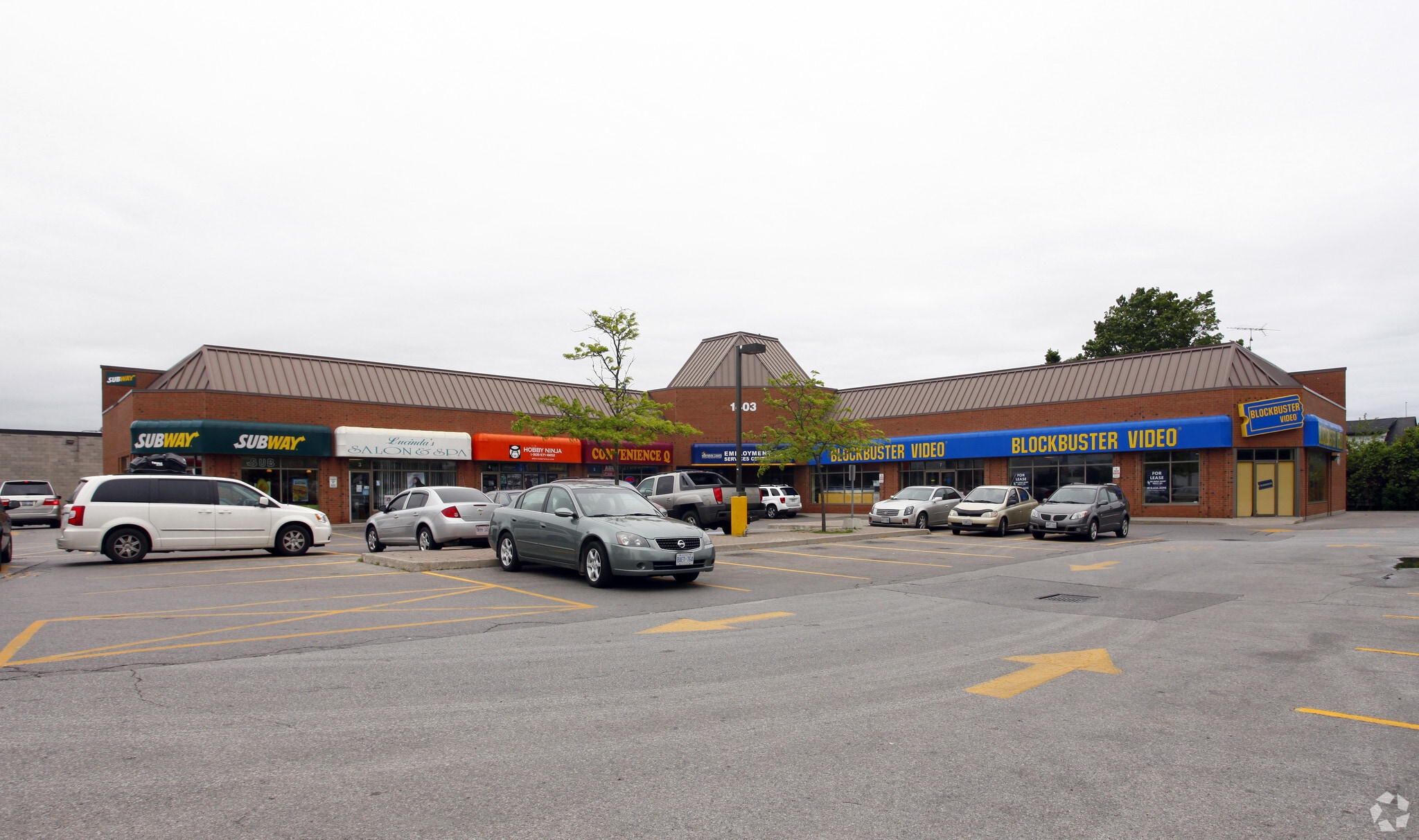 1403 King St E, Clarington, ON for sale Primary Photo- Image 1 of 1