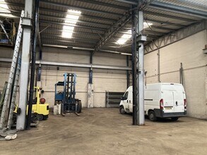 Julian Rd, Sheffield for lease Interior Photo- Image 2 of 2