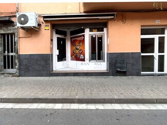 Plus de détails pour Multi-résidentiel à vendre