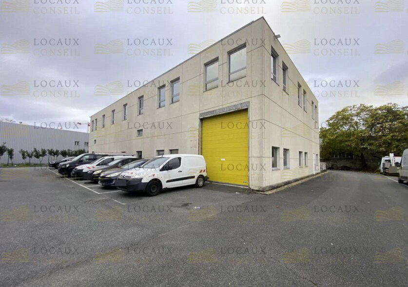 Flex dans Villeneuve-la-Garenne à louer - Photo du bâtiment - Image 3 de 3