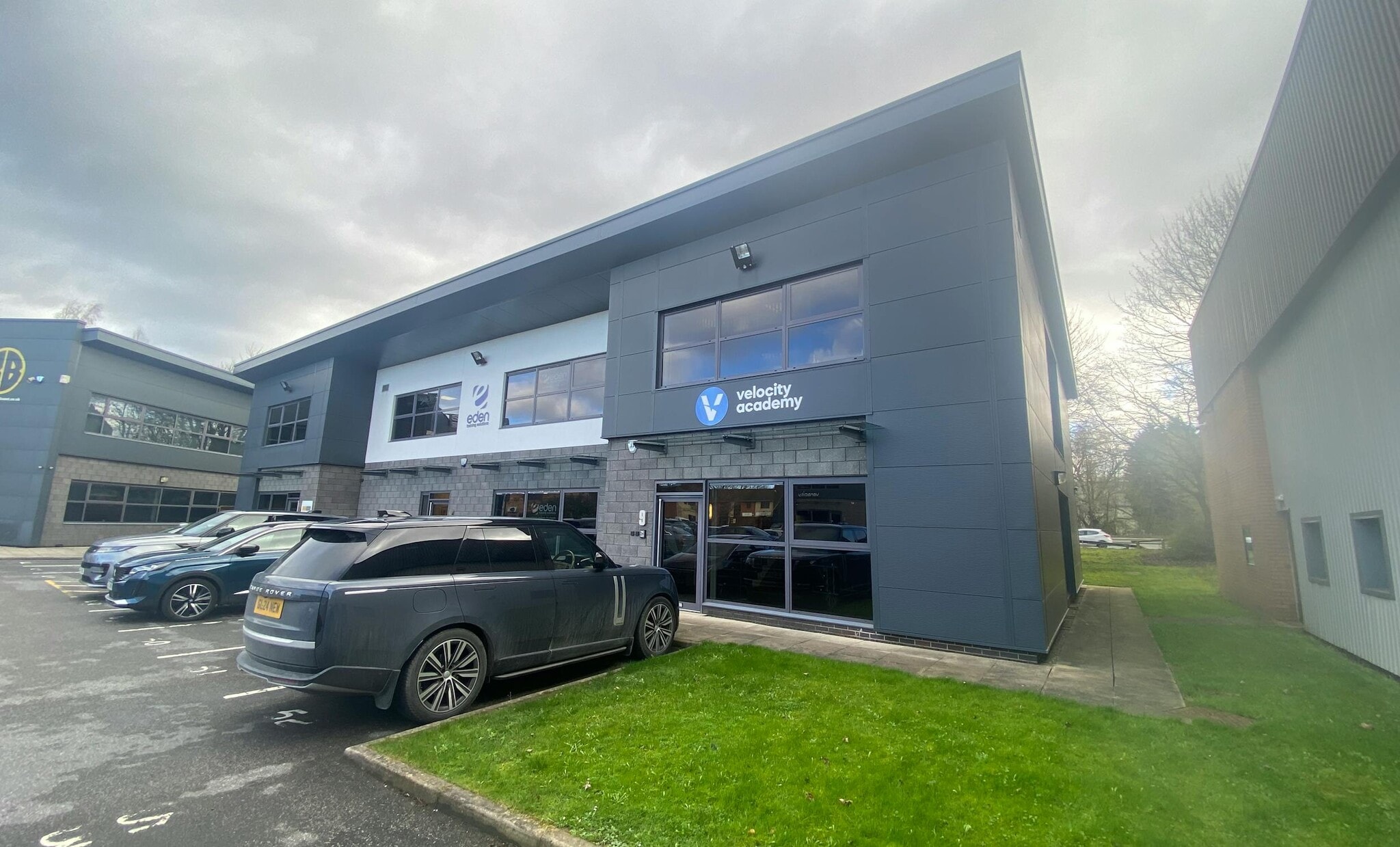 Pontefract Rd, Normanton for lease Building Photo- Image 1 of 3